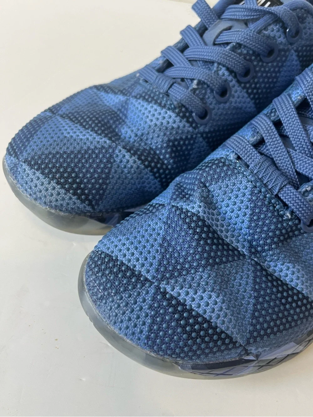 NOBULL Navy blue geometric athletic trainer Sneakers size men5.5/women7
